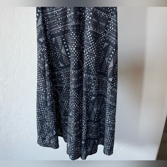 Prana geometric black tank dress, size small! Athleisure, Comfort & Lounge••• - Picture 5 of 16